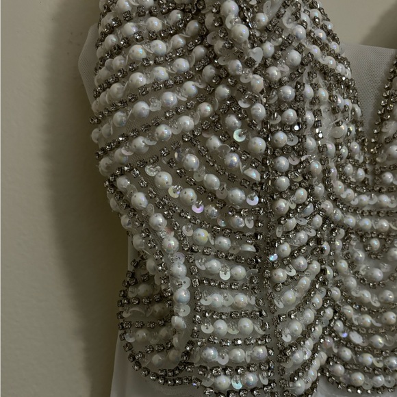 Juniors formal dress - Picture 3 of 4